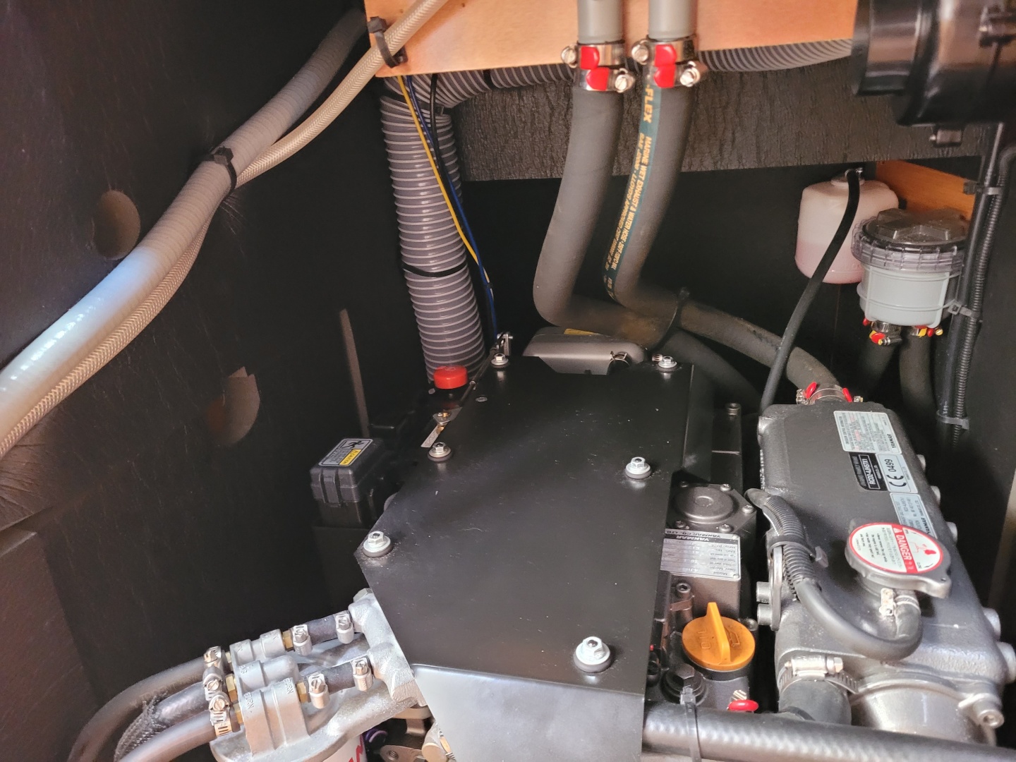 Lifeline 44ft Jeanneau Yacht For Sale