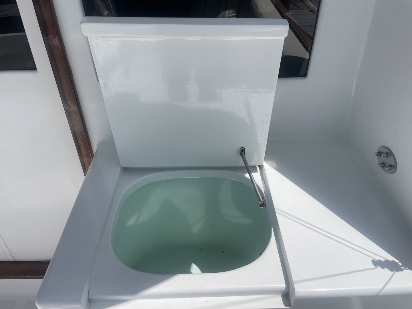 1968 Hatteras 34 Sportfisherman