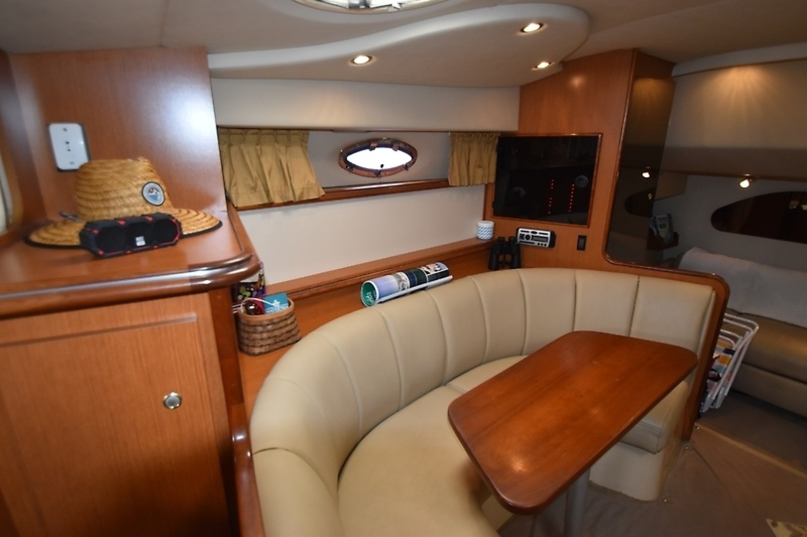Cool Change 32ft Cruisers Yachts Yacht For Sale Cool Change 32ft Cruisers Yachts Yacht For Sale