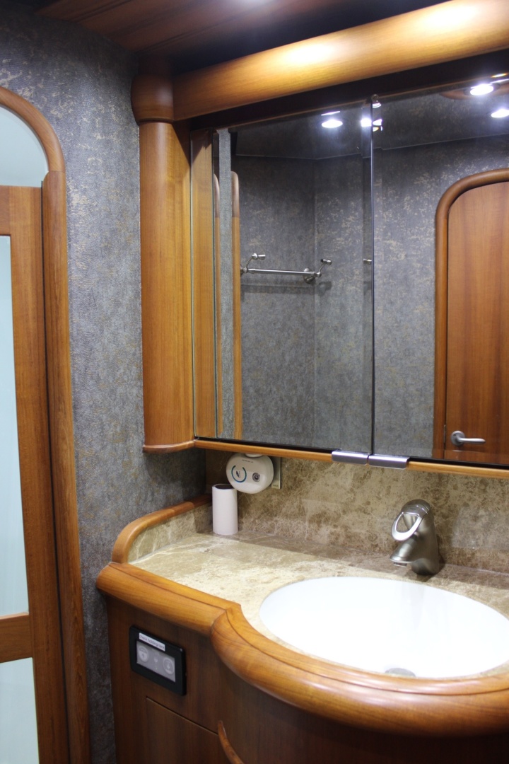 67ft F amp S Yacht For Sale