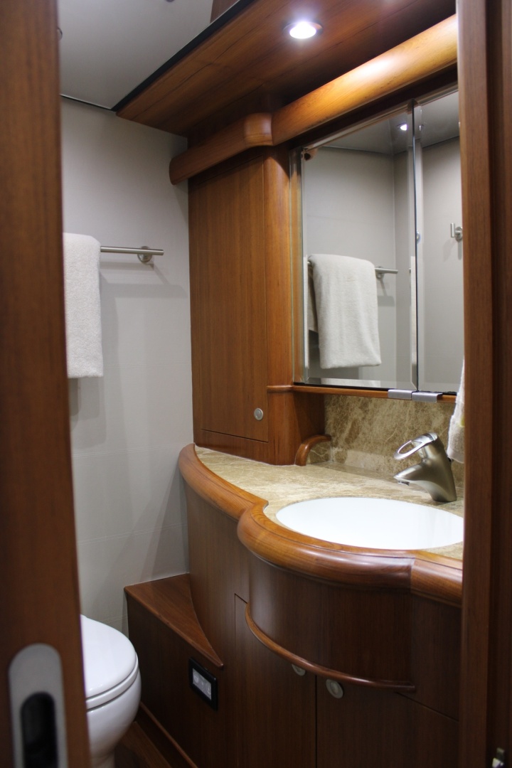 67ft F amp S Yacht For Sale