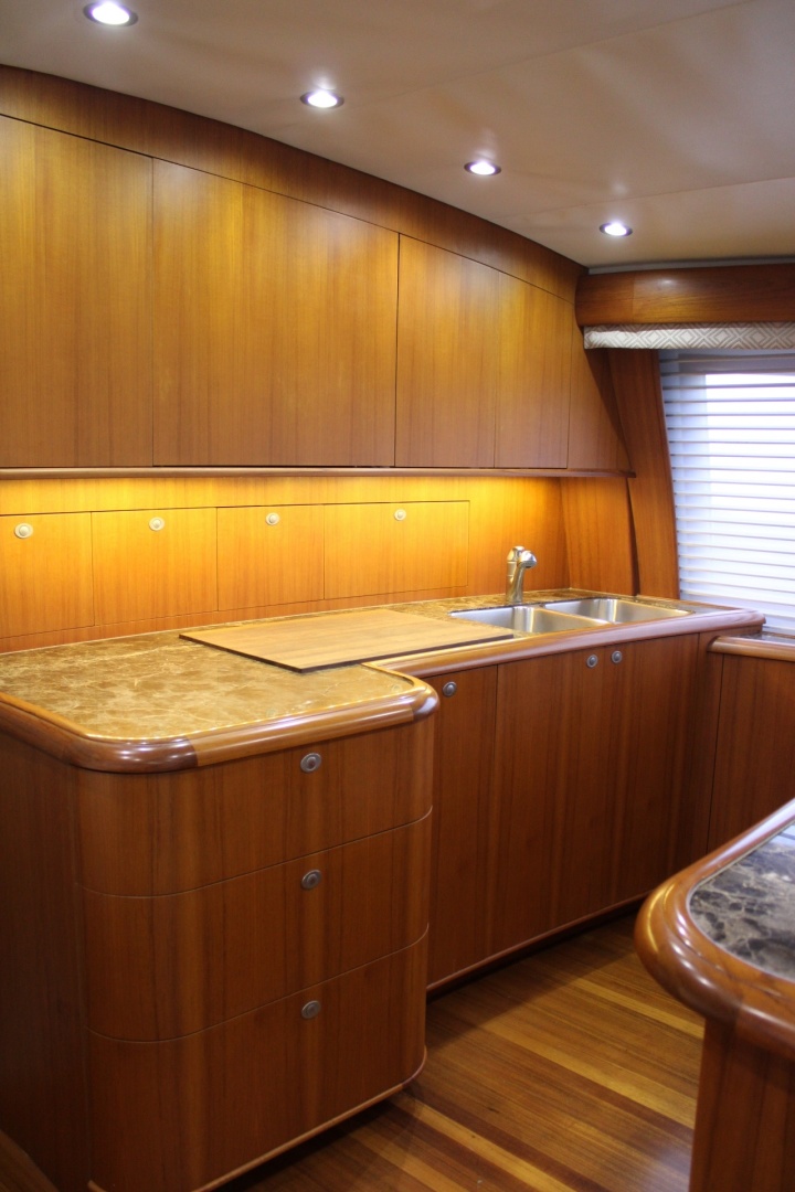67ft F amp S Yacht For Sale