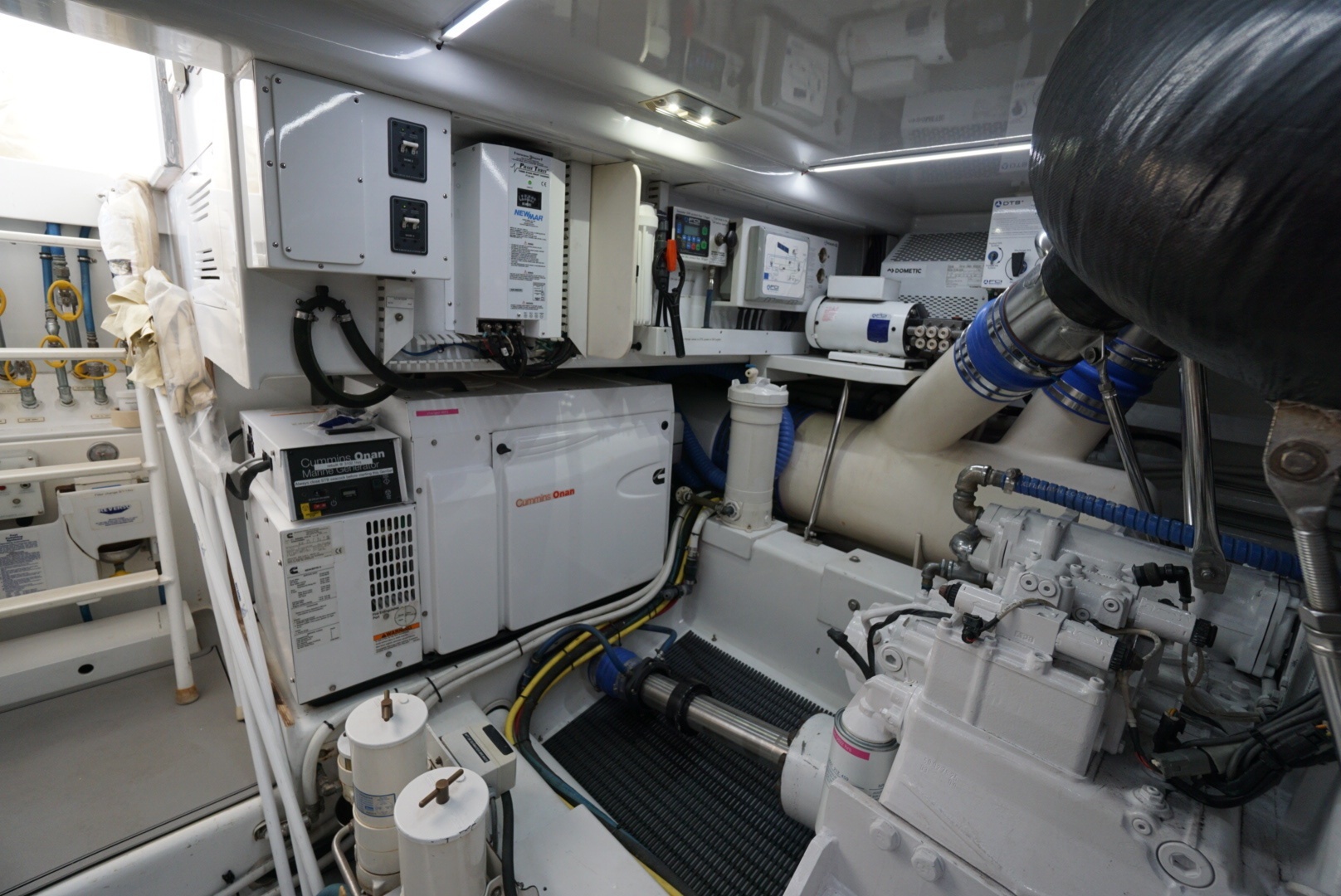67ft F amp S Yacht For Sale