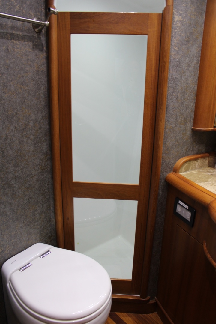 67ft F amp S Yacht For Sale