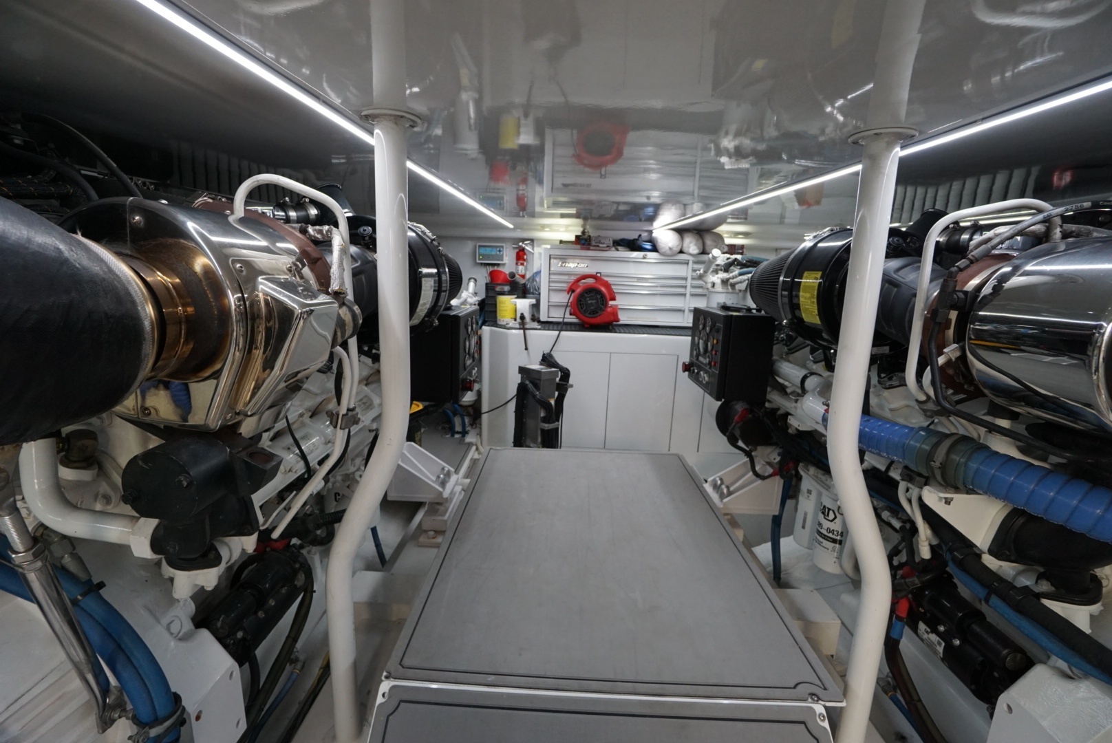 67ft F amp S Yacht For Sale