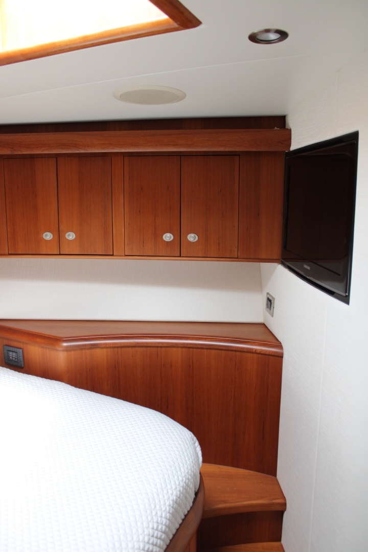 67ft F amp S Yacht For Sale