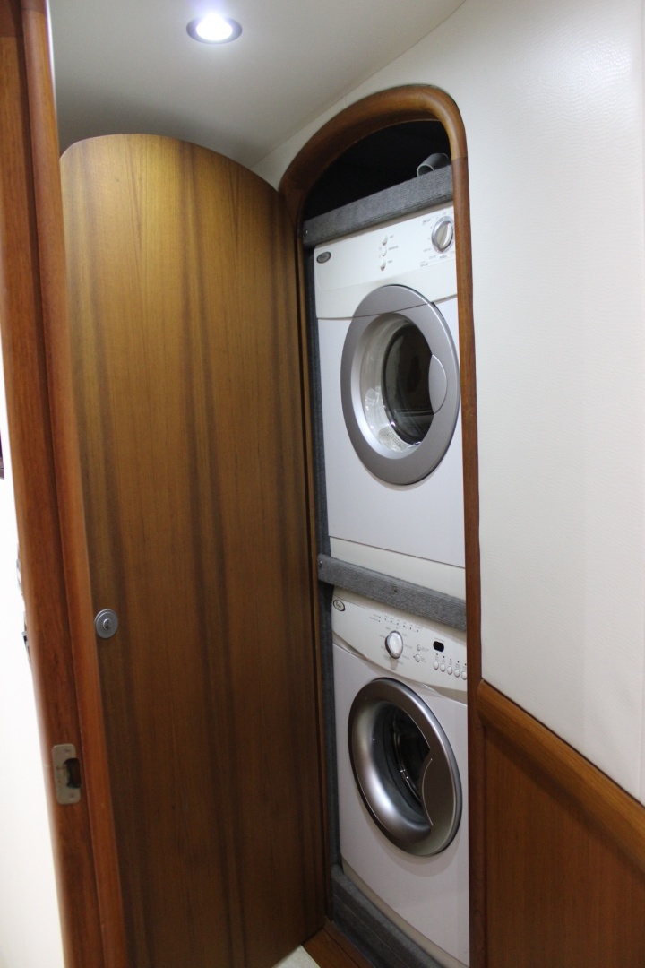 67ft F amp S Yacht For Sale