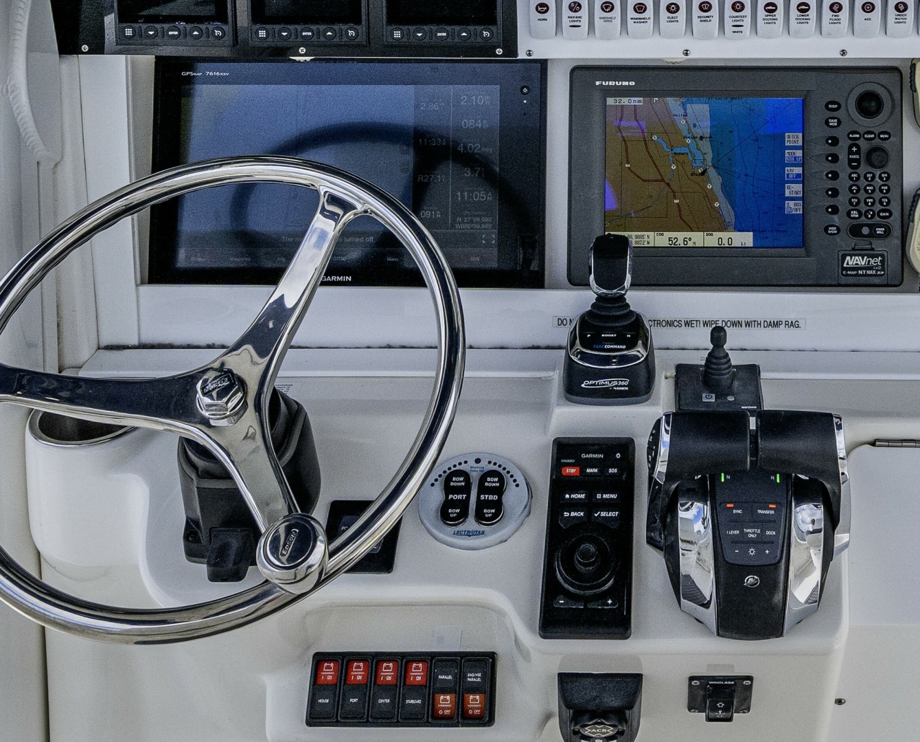 HEY MAN Repowered 2022 3 x 400hp Merc w Joystick 35ft Everglades Yacht For Sale HEY MAN Repowered 2022 3 x 400hp Merc w Joystick 35ft Everglades Yacht For Sale