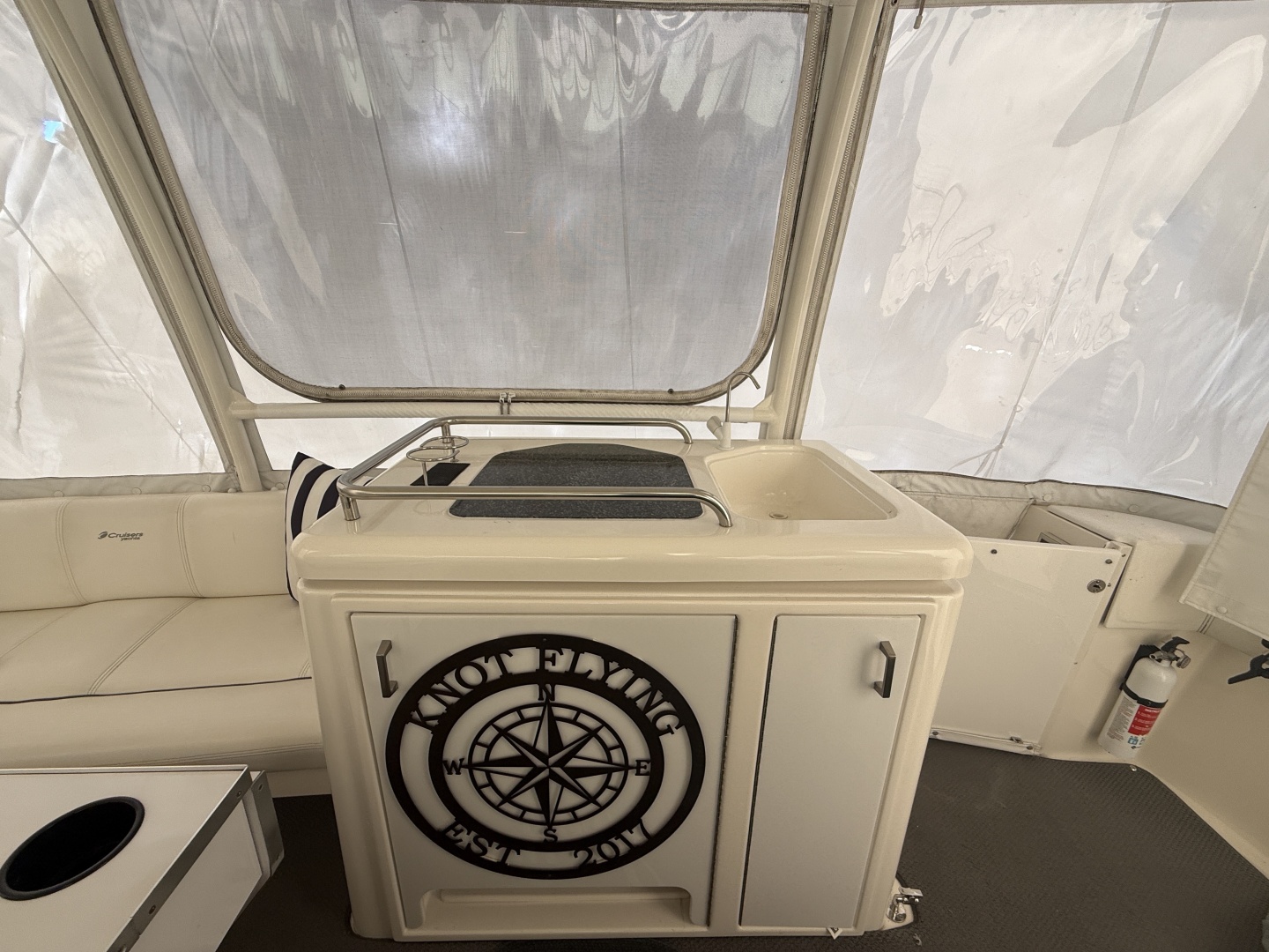 40ft Cruisers Yachts Yacht For Sale 40ft Cruisers Yachts Yacht For Sale