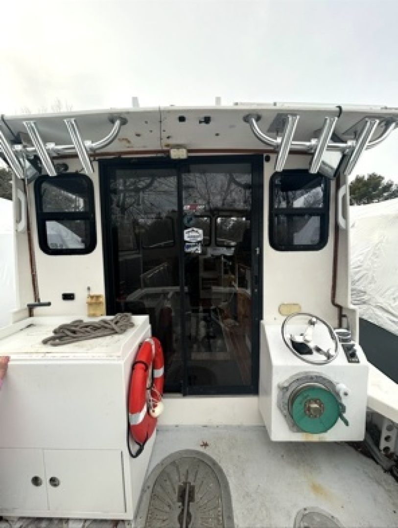 REEL EASY 35ft Eastern Yacht For Sale