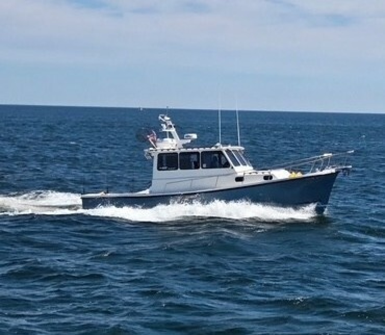 REEL EASY 35ft Eastern Yacht For Sale