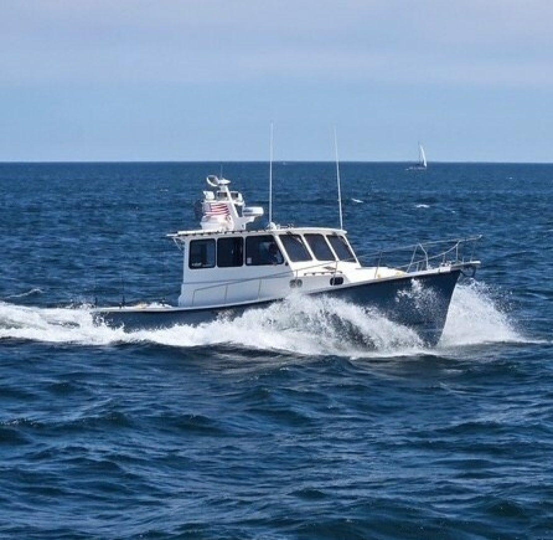 REEL EASY 35ft Eastern Yacht For Sale REEL EASY 35ft Eastern Yacht For Sale
