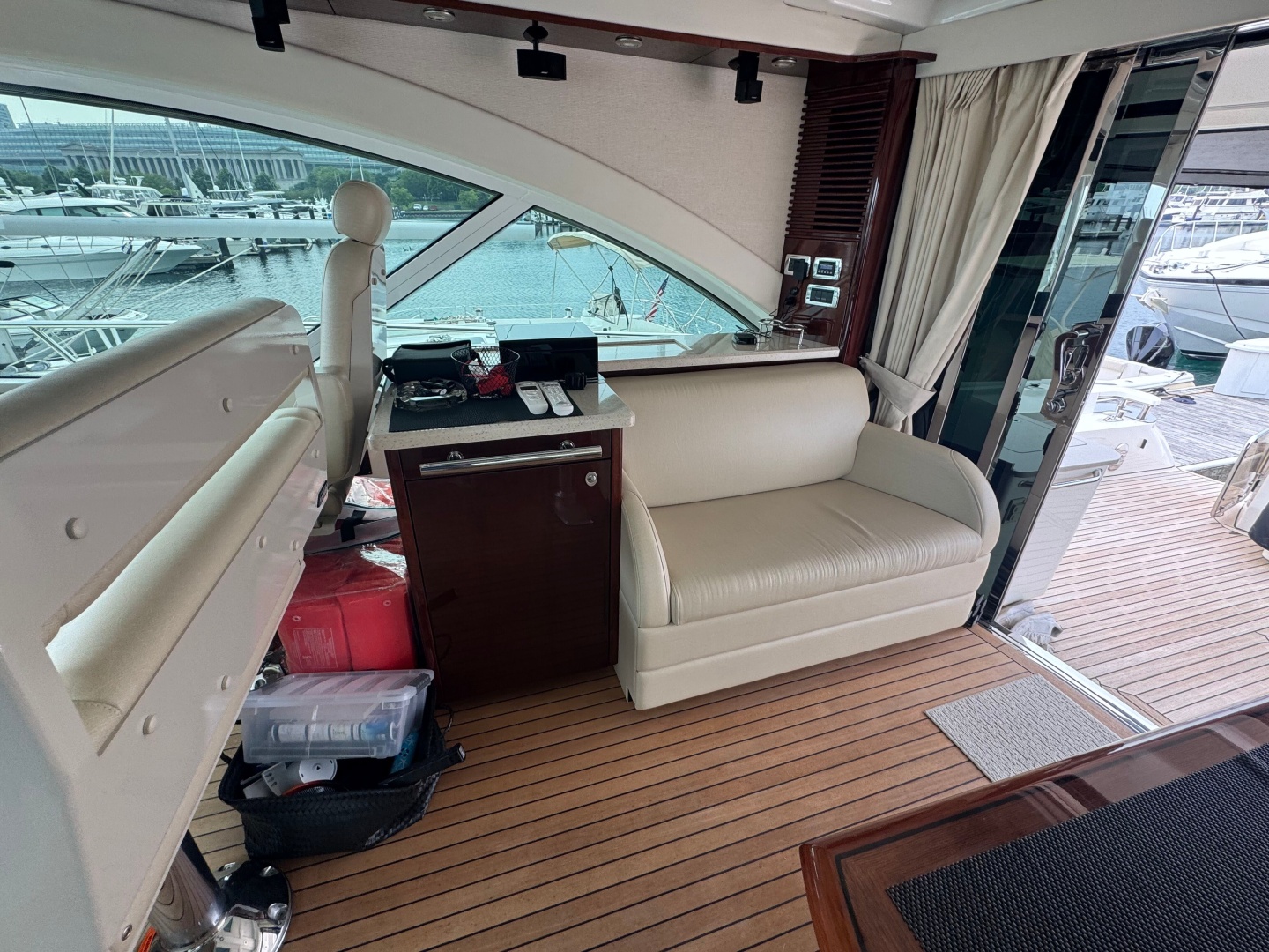Rip Tide V 60ft Sea Ray Yacht For Sale