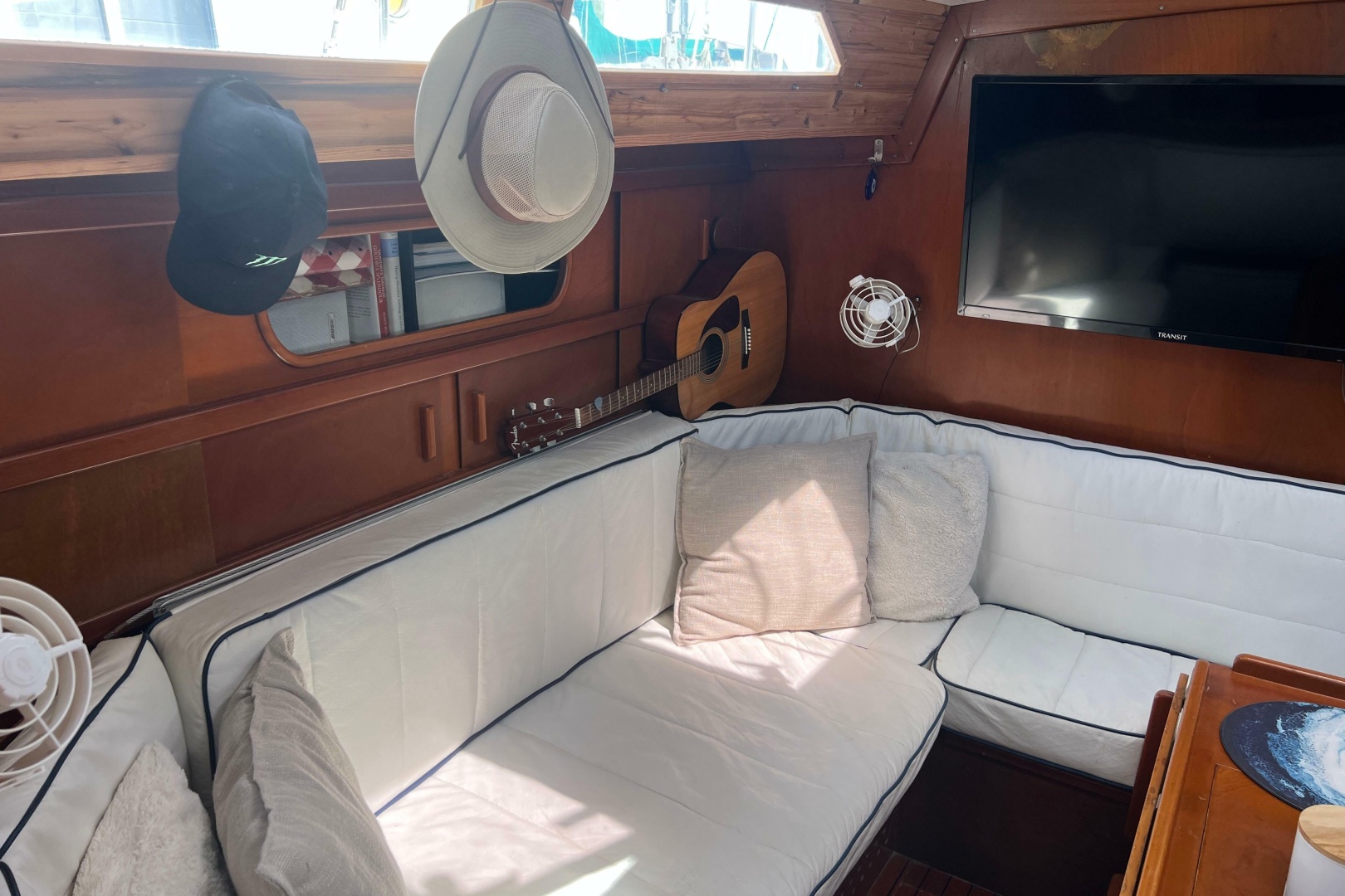 HOBO TIEMPO 53ft Amel Yacht For Sale