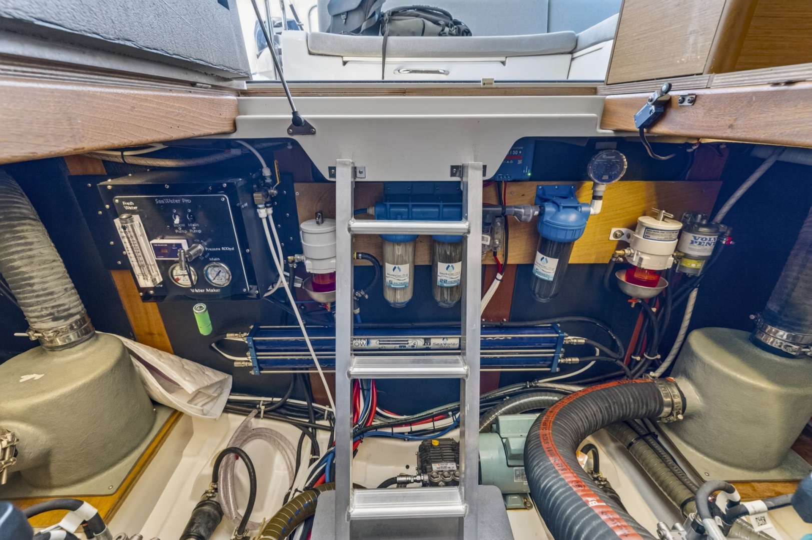 2022 Beneteau Swift Trawler 41 Fly