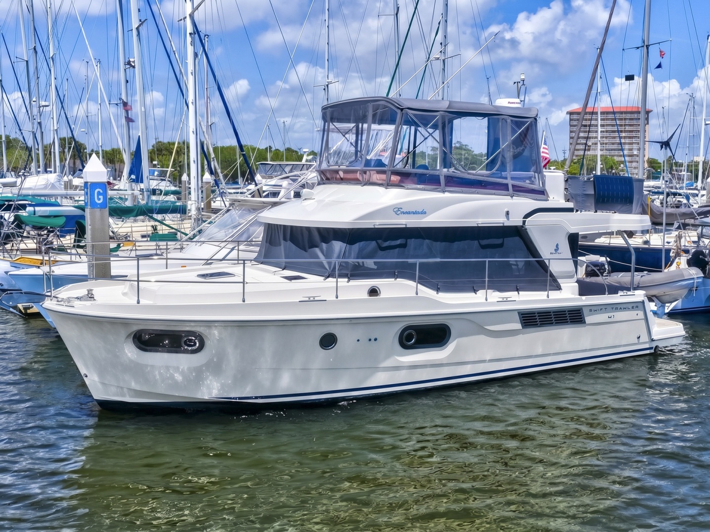2022 Beneteau Swift Trawler 41 Fly