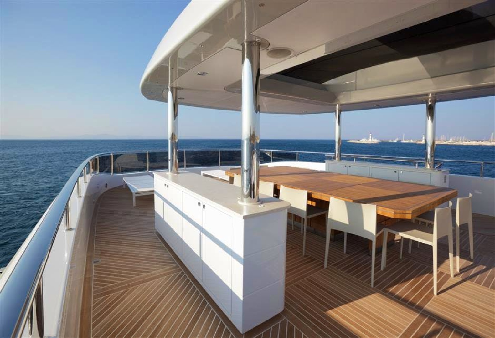 SHU U RITE 111ft Curvelle Yacht For Sale