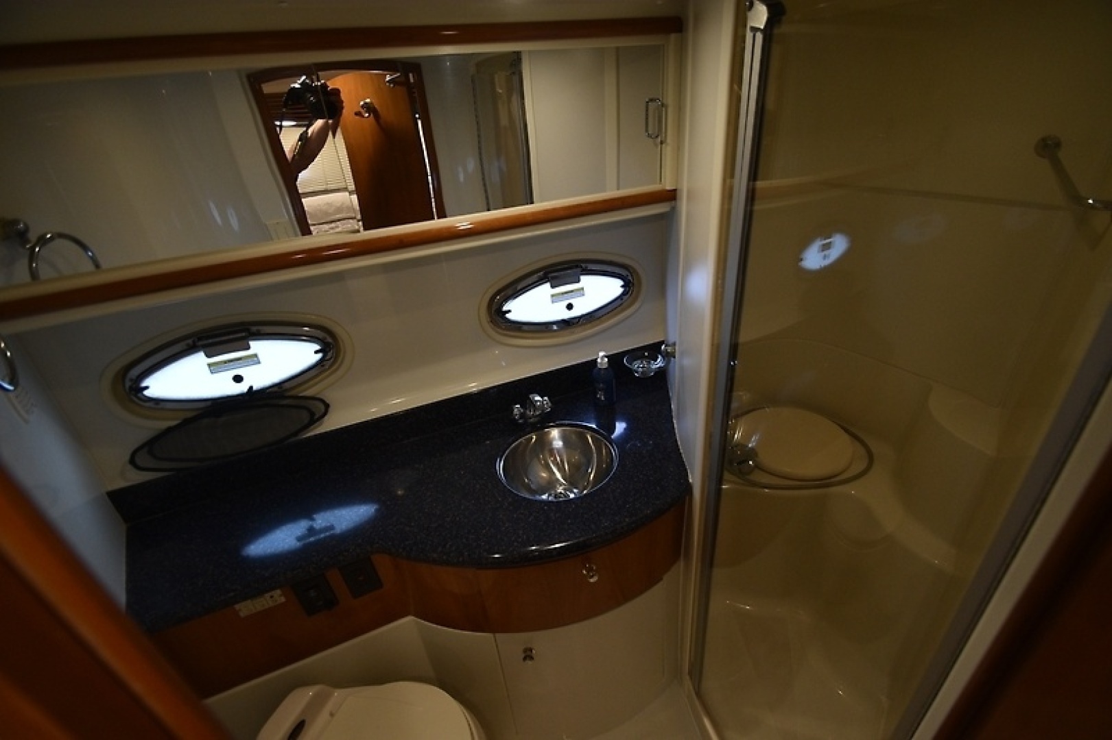 Devocean 44ft Carver Yacht For Sale