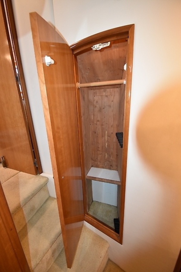 Devocean 44ft Carver Yacht For Sale