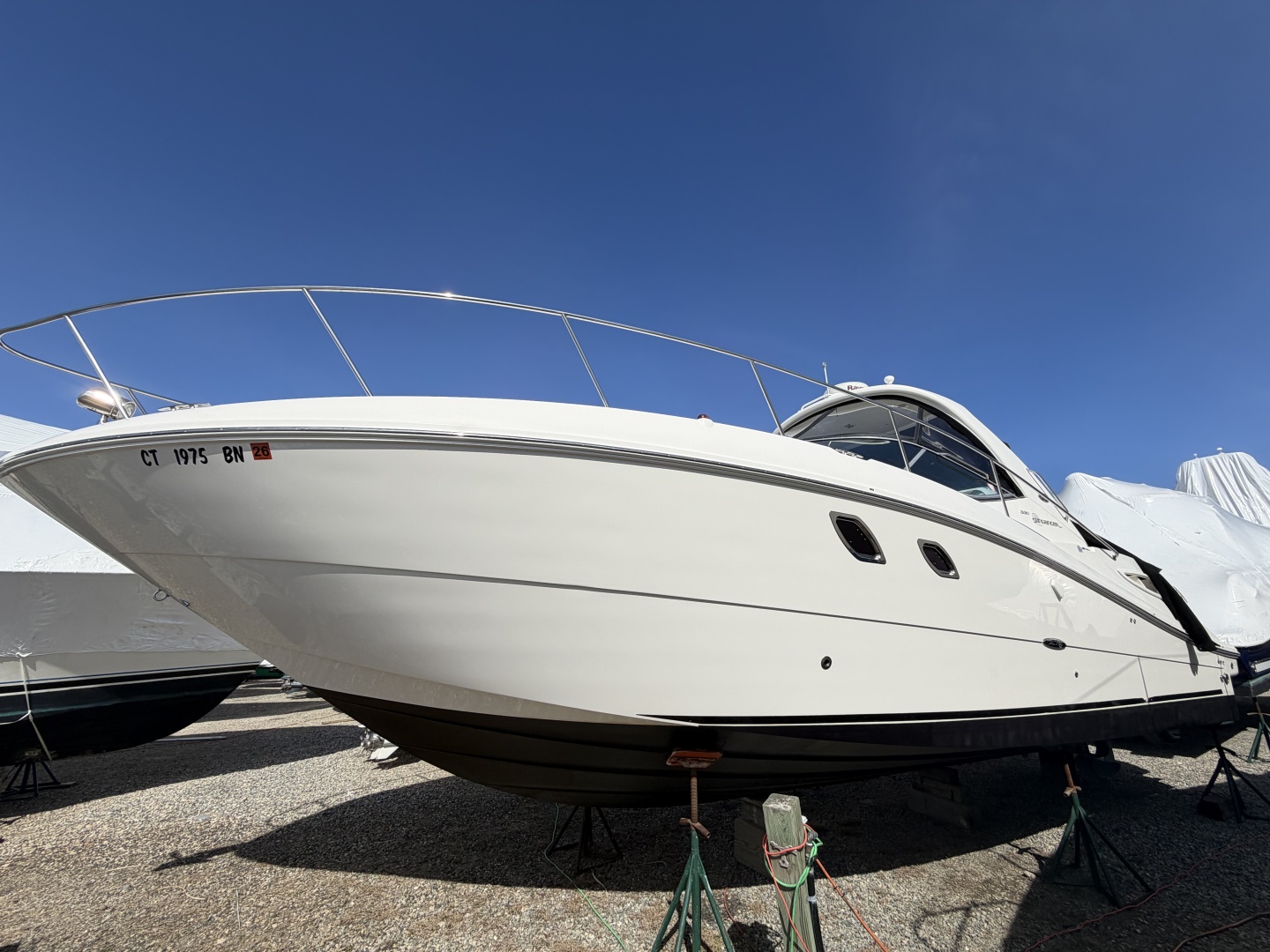 33ft Sea Ray Yacht For Sale
