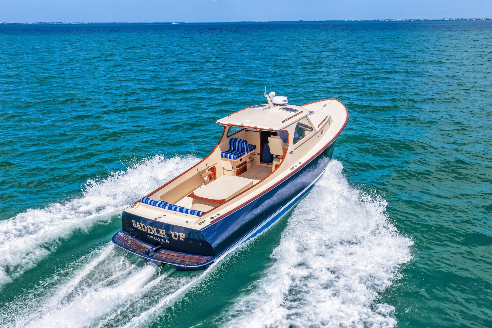 1998 36 Hinckley Picnic Boat Running Shot