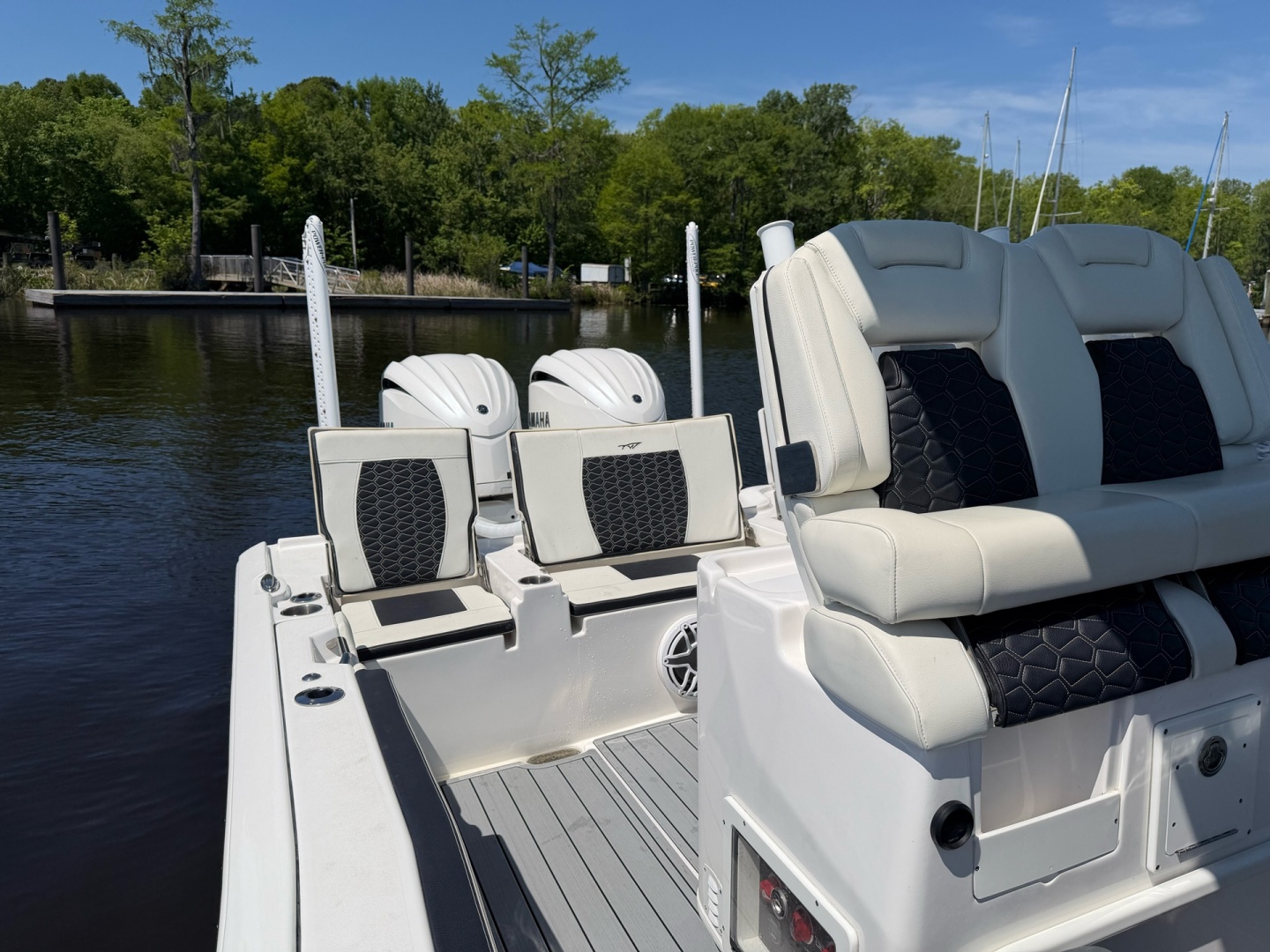 27ft Tidewater Yacht For Sale