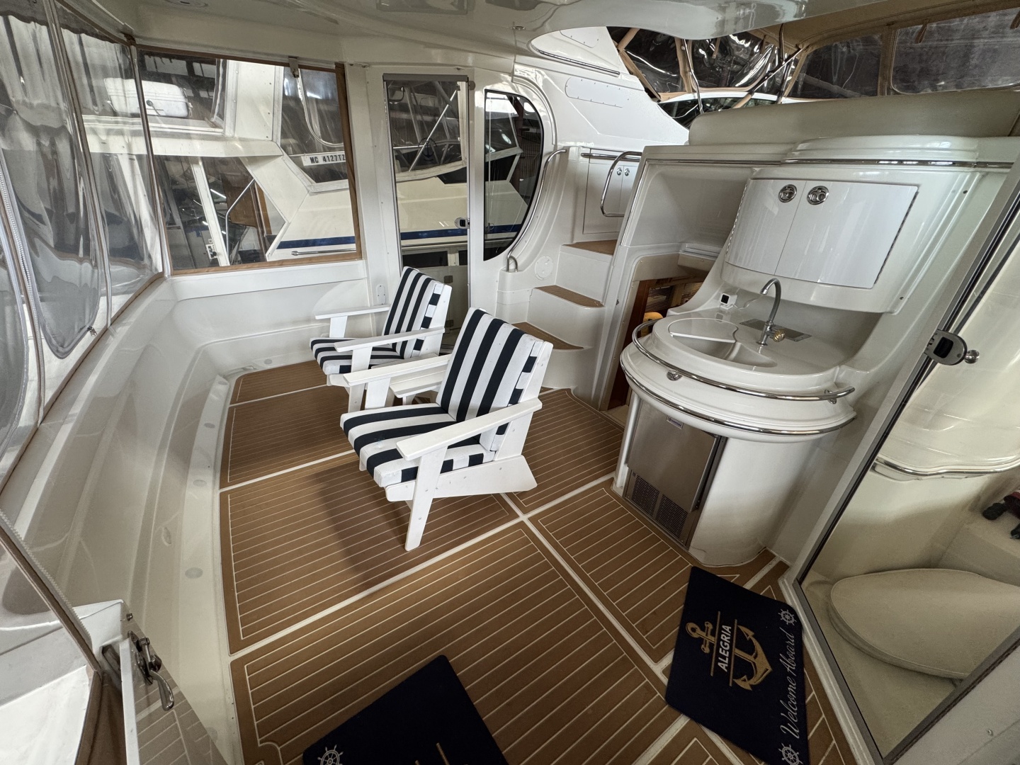 46ft Carver Yacht For Sale