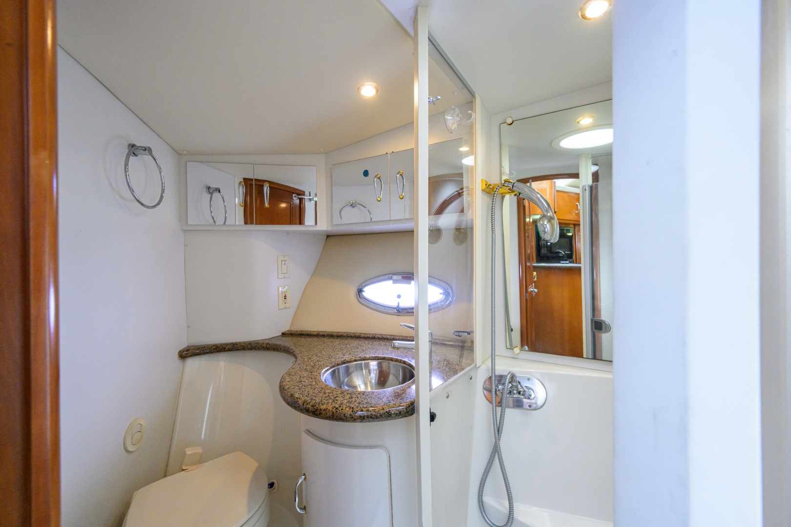 Great Adventure 46ft Carver Yacht For Sale