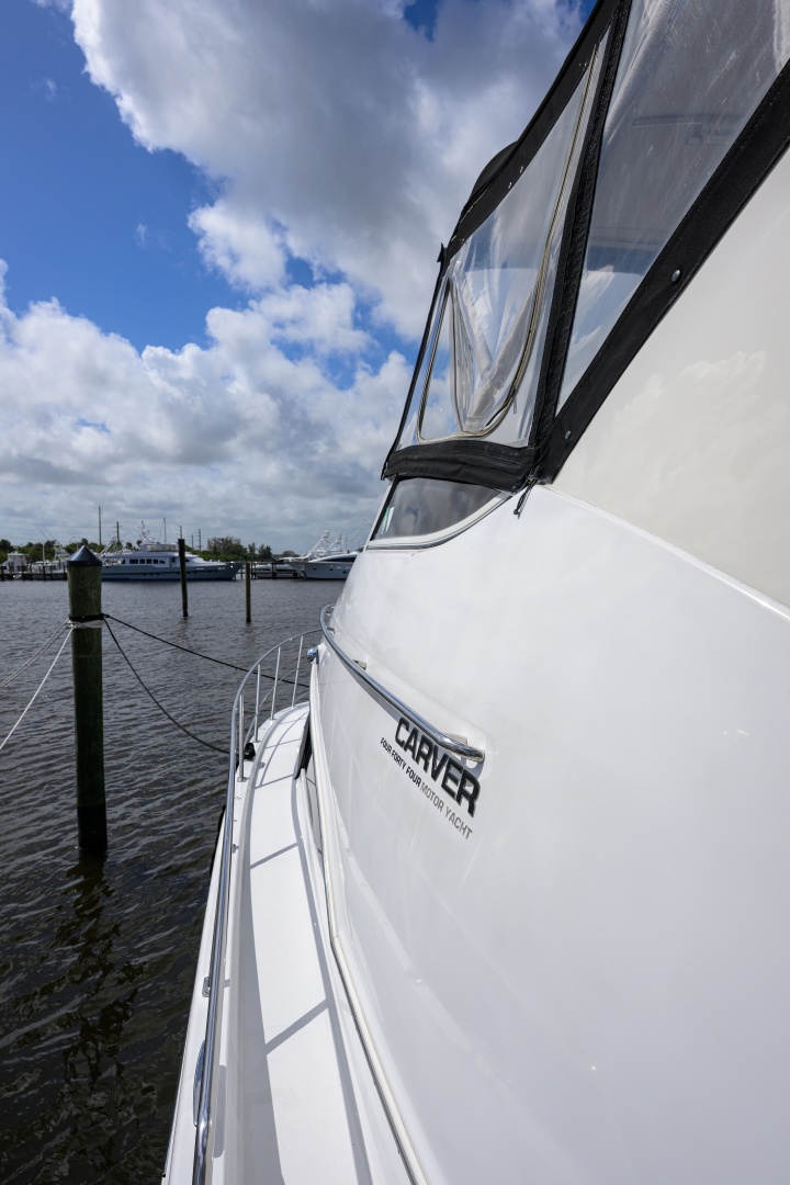 Great Adventure 46ft Carver Yacht For Sale