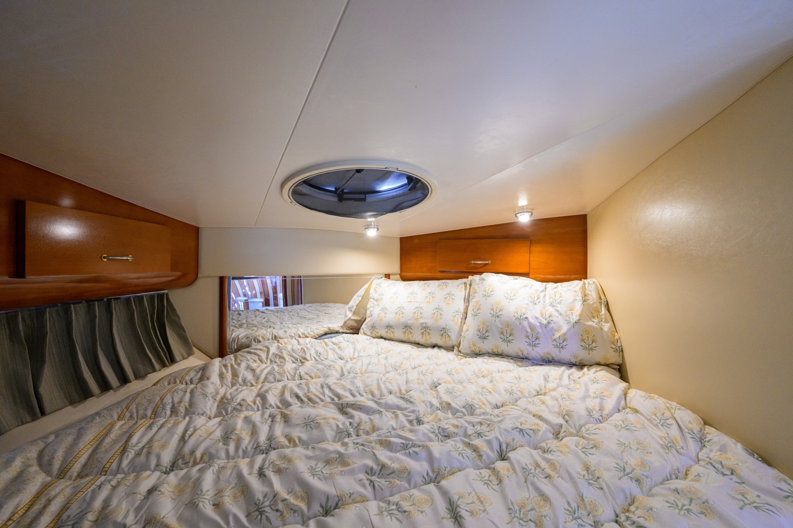 Great Adventure 46ft Carver Yacht For Sale