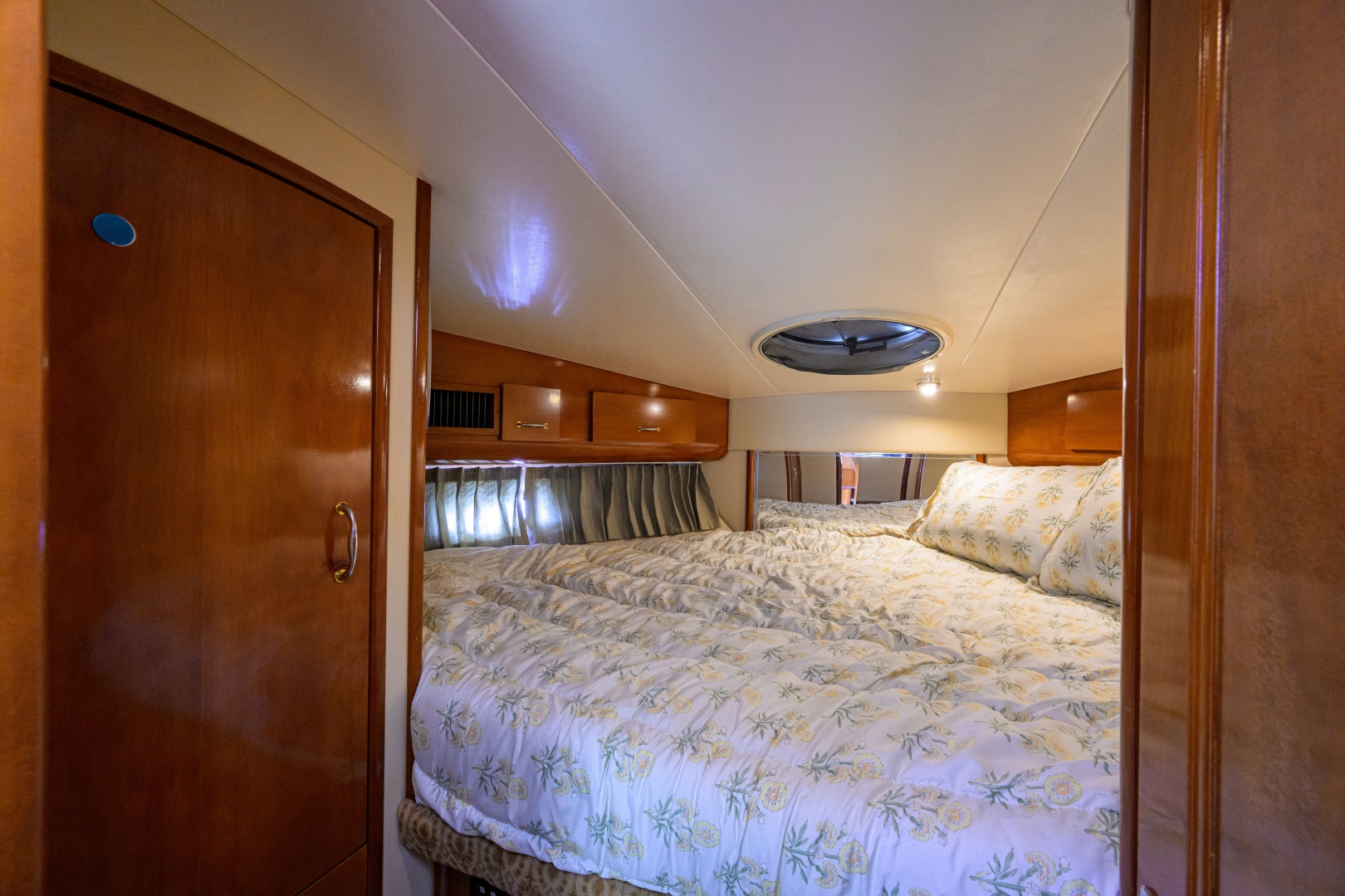 Great Adventure 46ft Carver Yacht For Sale