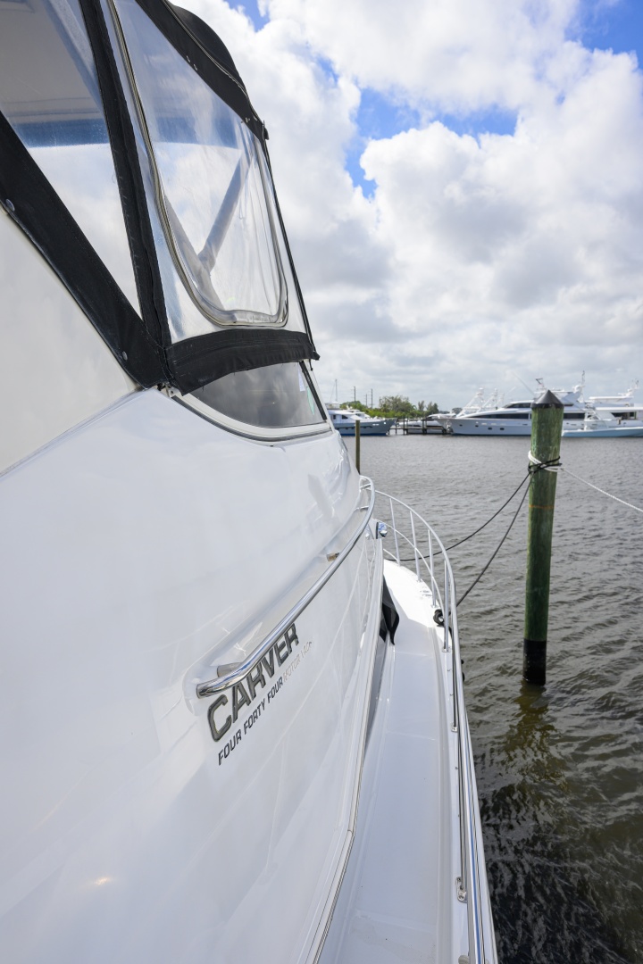 Great Adventure 46ft Carver Yacht For Sale