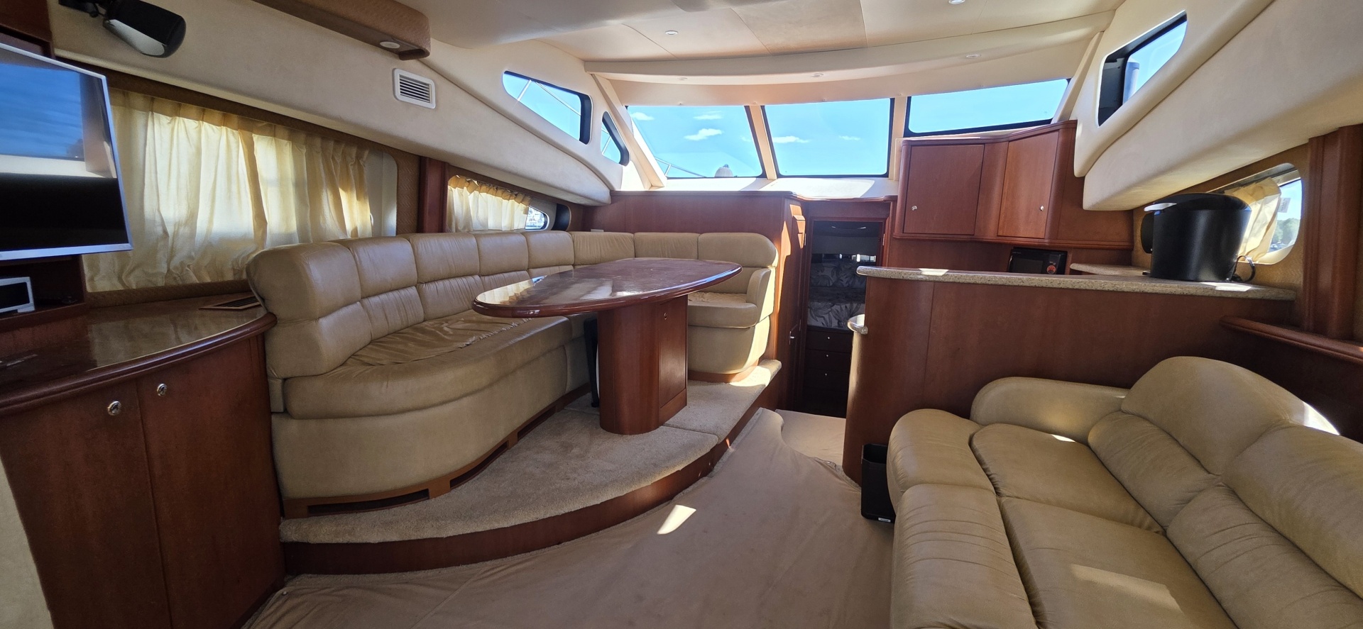 Silverton 39 Motor Yacht — MI RINCON - Photo 28