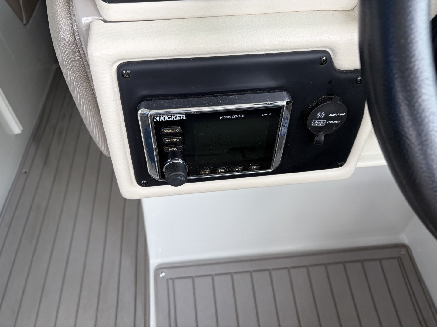 2018 Crownline Eclipse E30
