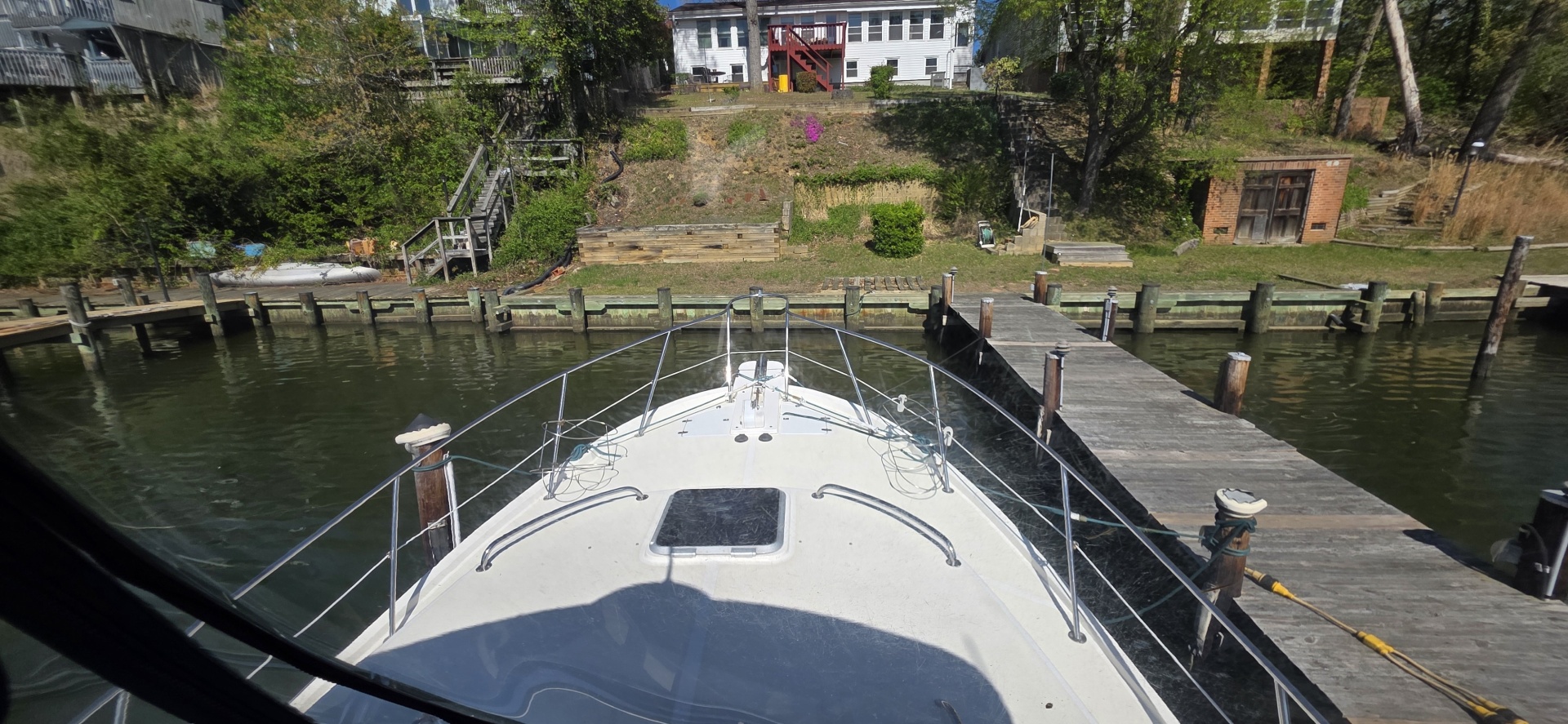 2001 Albin 32 + 2 Command Bridge