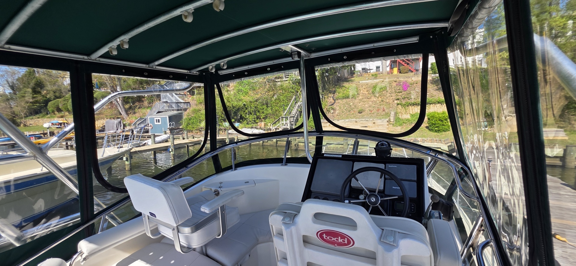 2001 Albin 32 + 2 Command Bridge