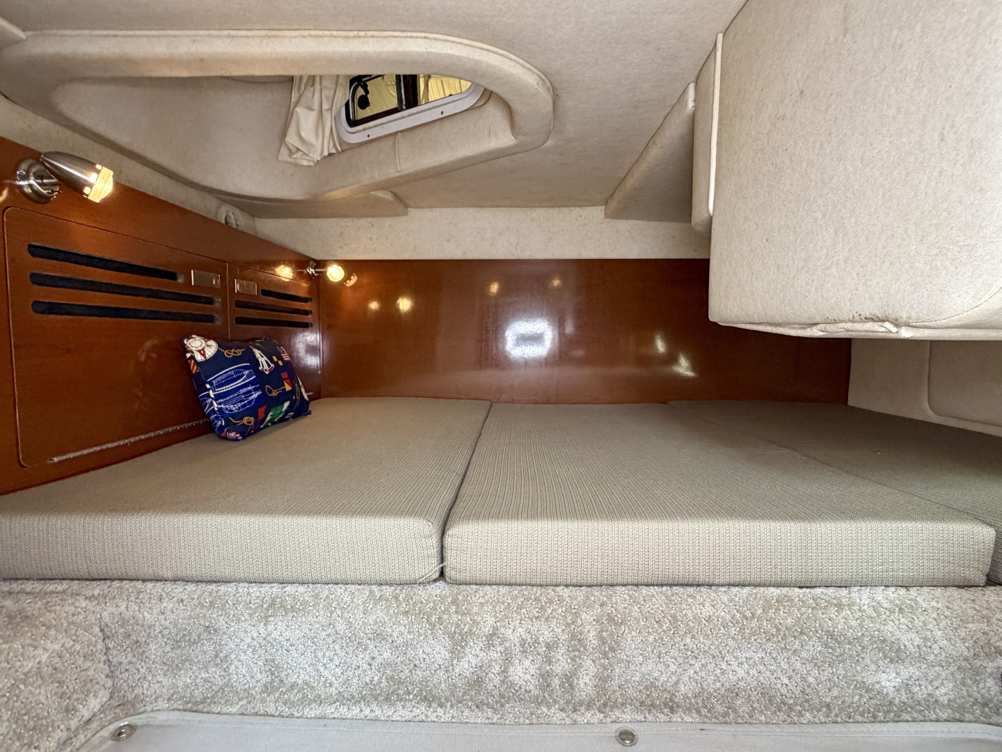 28ft Sea Ray Yacht For Sale