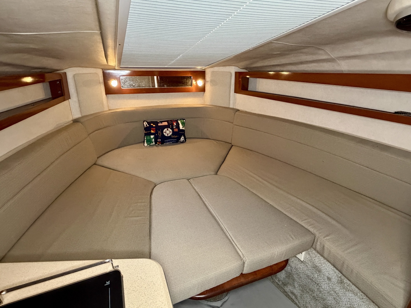 2009 Sea Ray 270 Sundancer