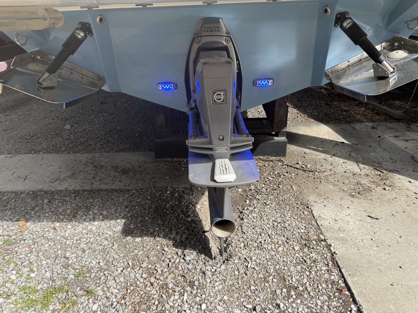 24ft Regal Yacht For Sale