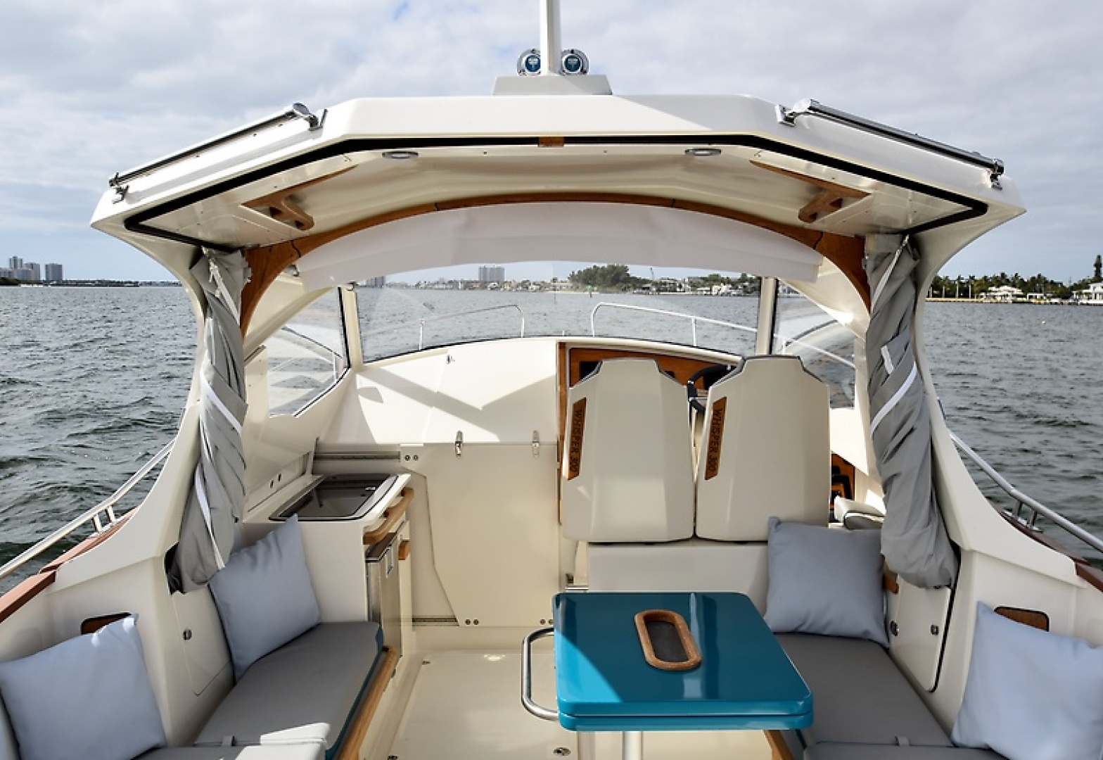 Whisper 30ft Swallow Yacht For Sale