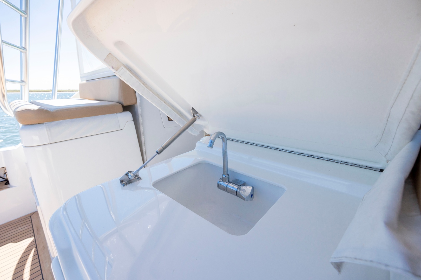 Box Office 41ft Albemarle Yacht For Sale