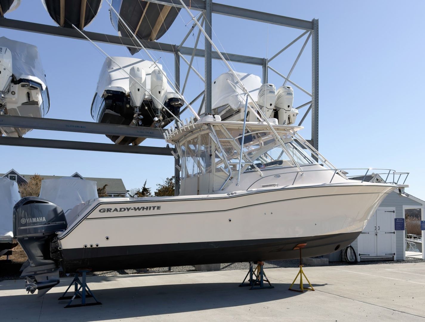 2009 Grady-White Express 330