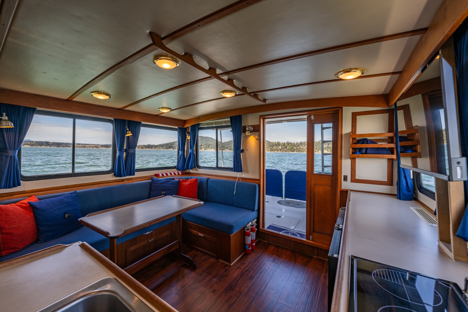 Seabiscuit 40ft Pacific Trawler Yacht For Sale