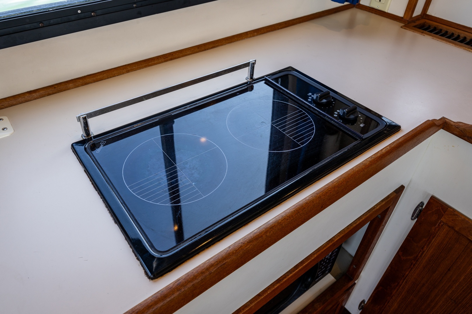 Seabiscuit 40ft Pacific Trawler Yacht For Sale