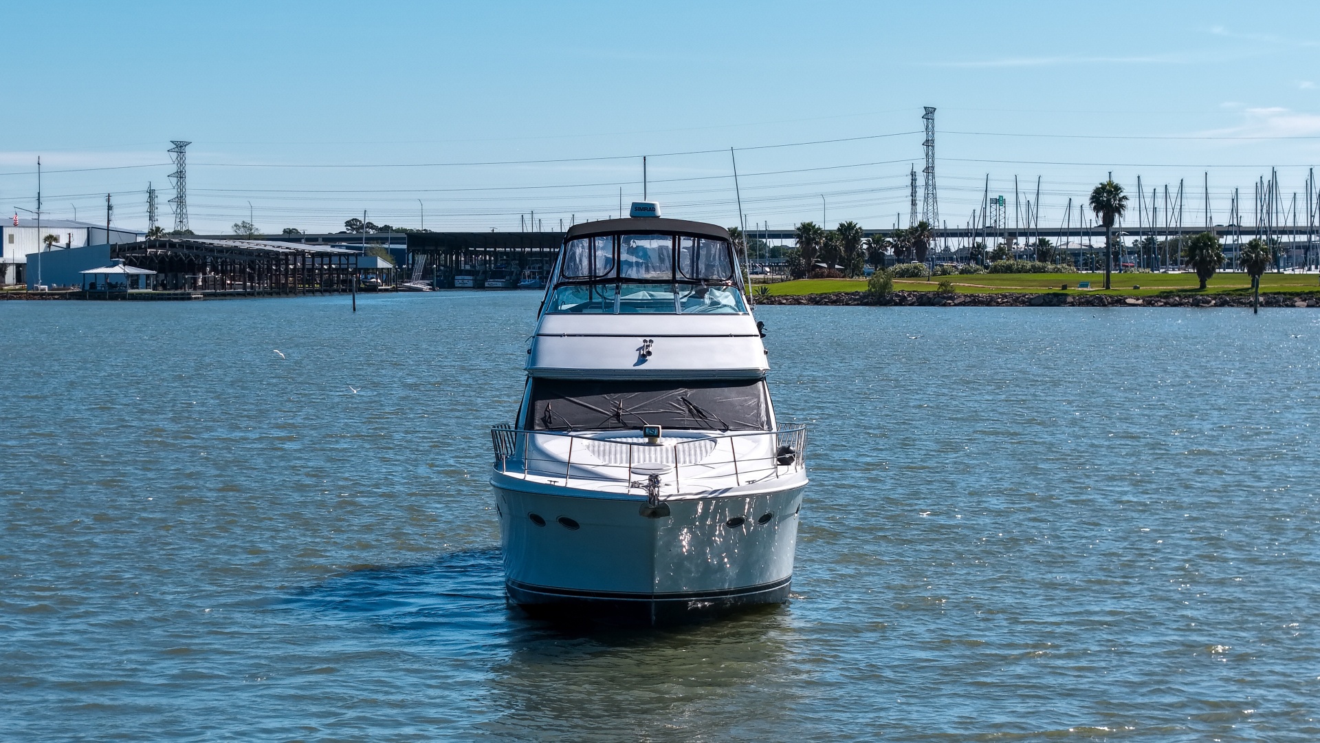 1999 Carver 530 Voyager