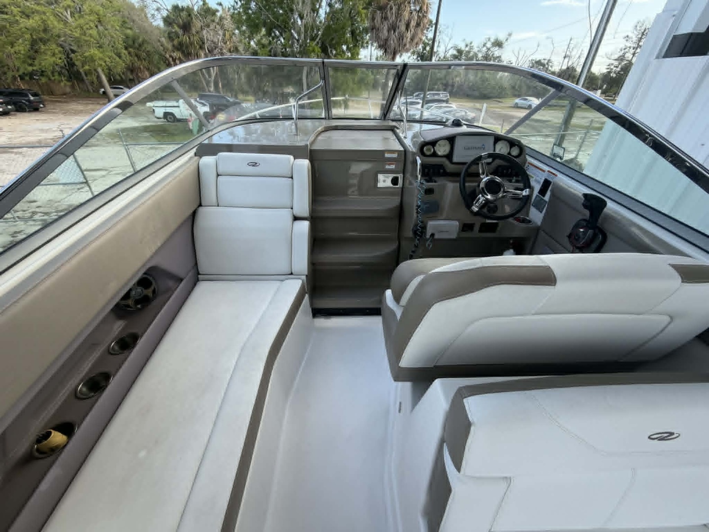 28ft Regal Yacht For Sale