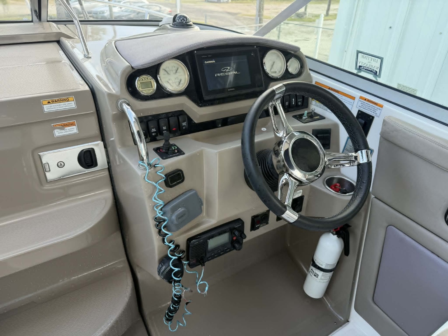 28ft Regal Yacht For Sale