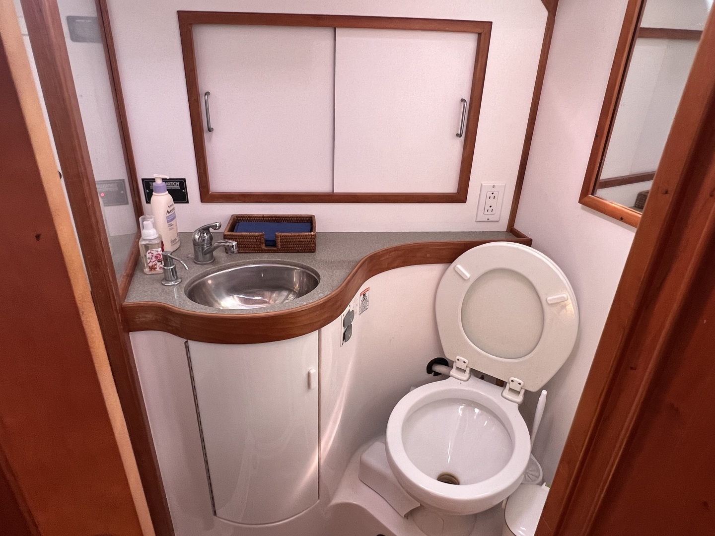 42ft Sabre Yacht For Sale