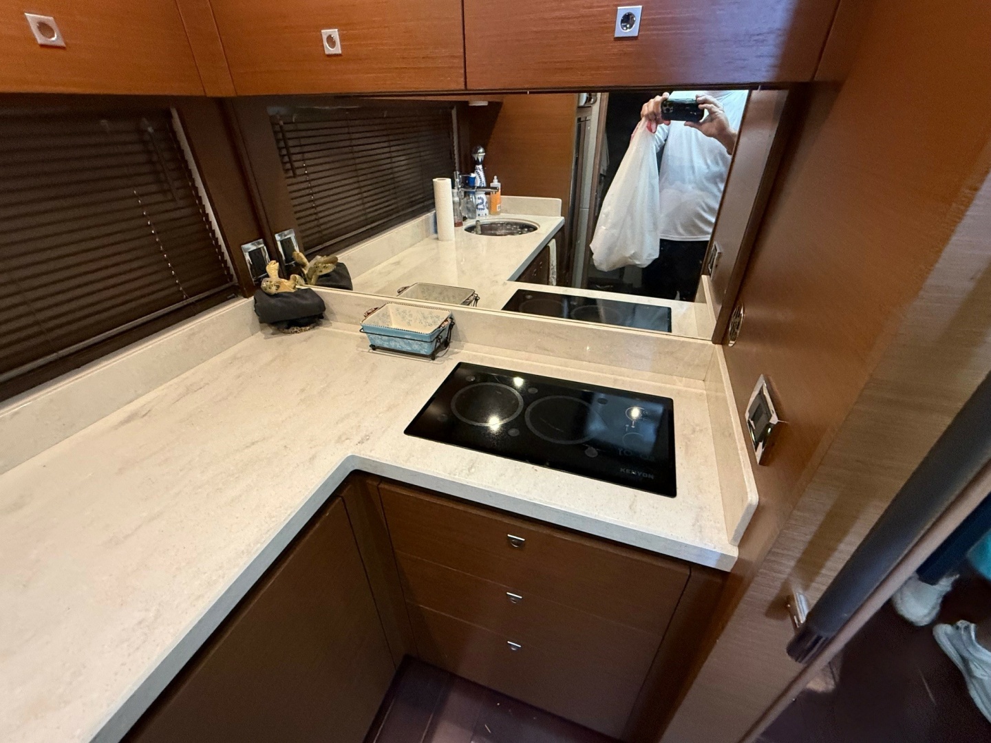 51ft Sea Ray Yacht For Sale