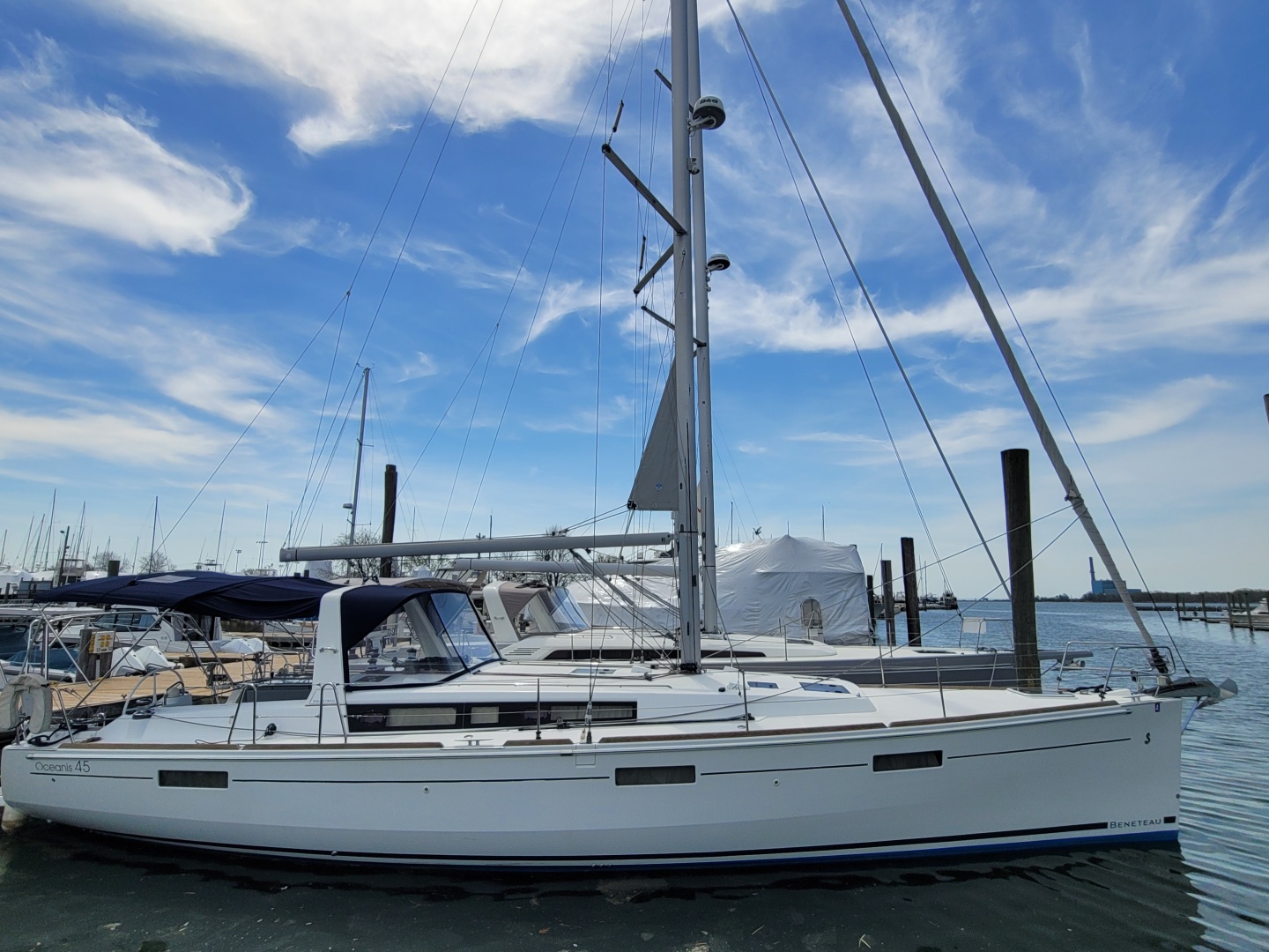 2015 Beneteau Oceanis 45